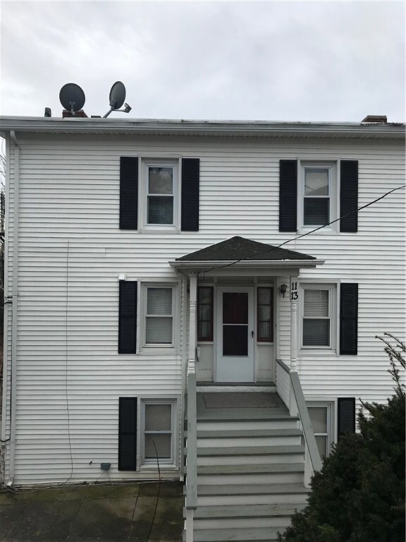 11 Greenhill St, West Warwick, RI 02893 - photo 2