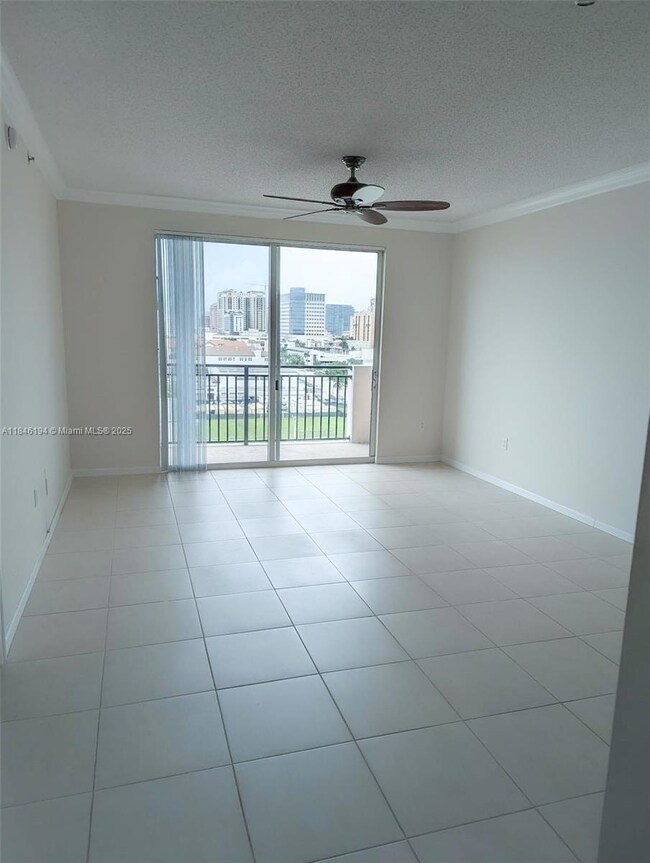 Montecito Palm Beach unit 1003, West Palm Beach, FL 33401 - photo 2