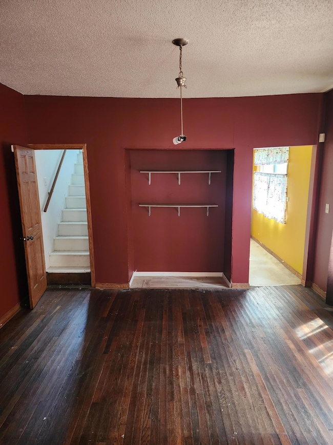 1332 Upton Ave N, Minneapolis, MN 55411 - photo 4