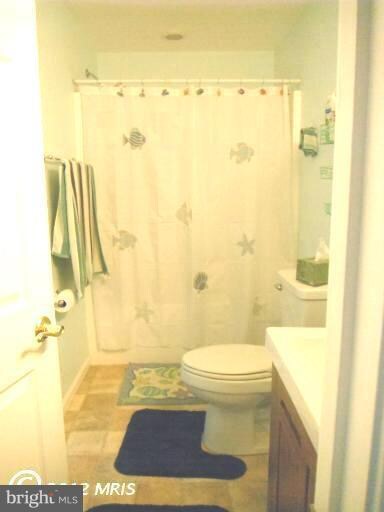 64 Kingston Park Ln, Middle River, MD 21220 - photo 2