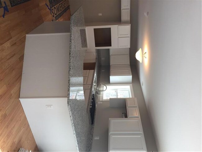 Bright & open kitchen, lots of...