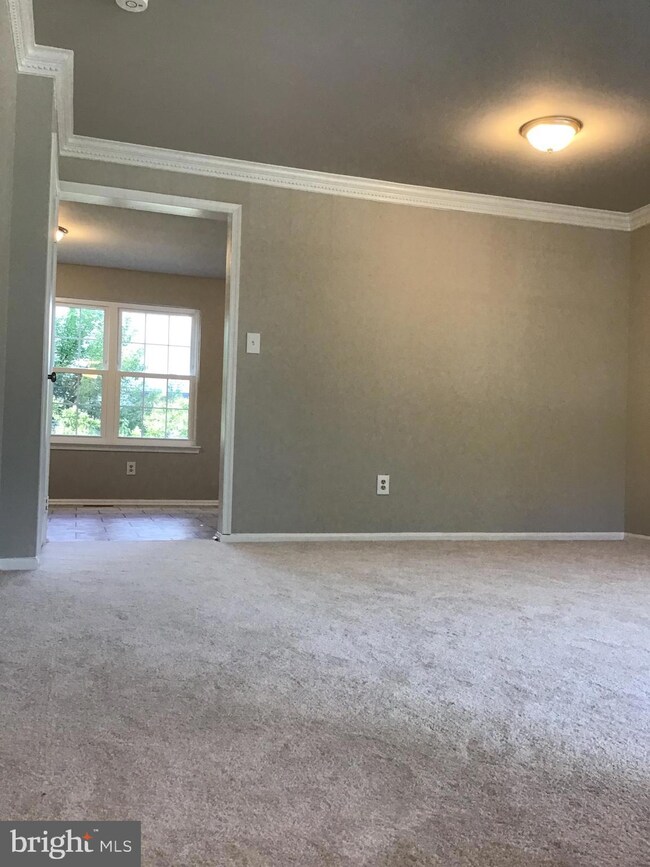 7690 Chadds Landing Way, Manassas, VA 20111 - photo 5