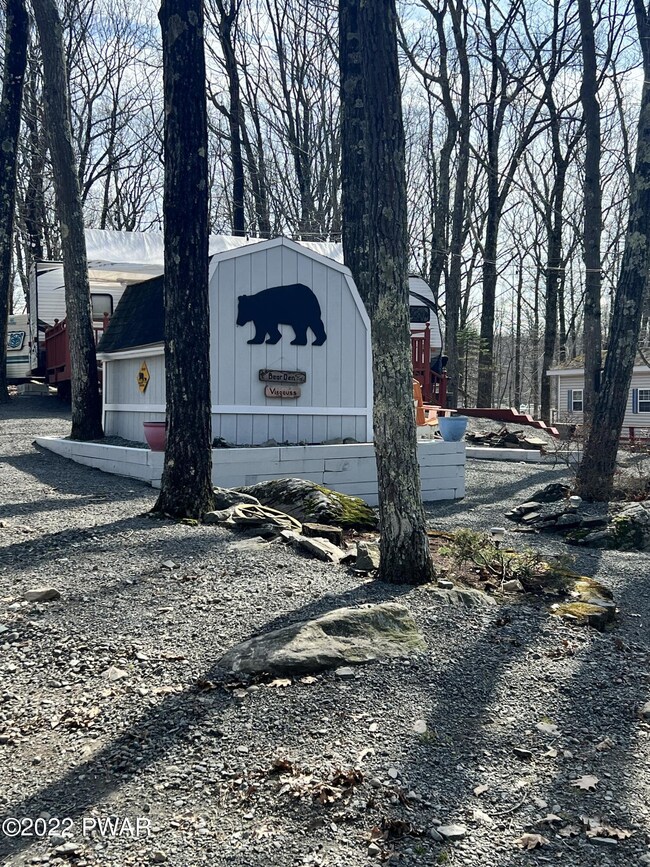 151 Black Cherry Ct, Milford, PA 18337 - photo 3