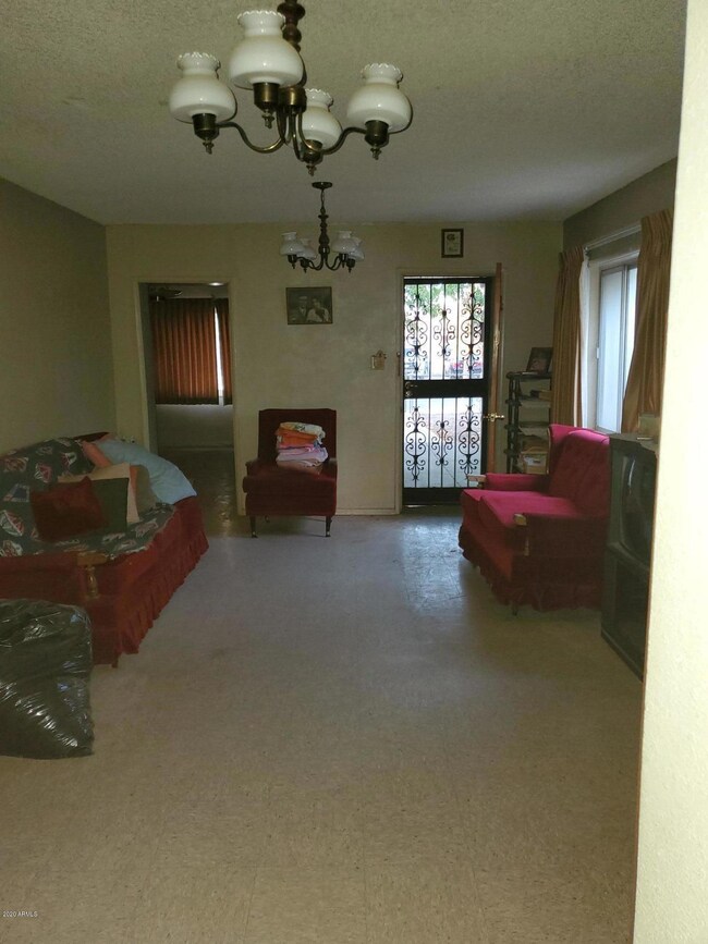 627 E 4th St, Douglas, AZ 85607 - photo 2