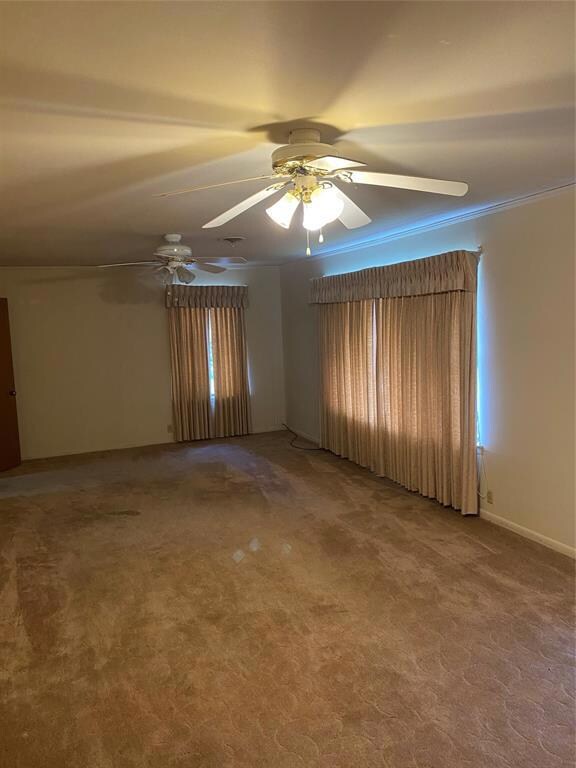 1217 Elmwood St, Gainesville, TX 76240 - photo 5