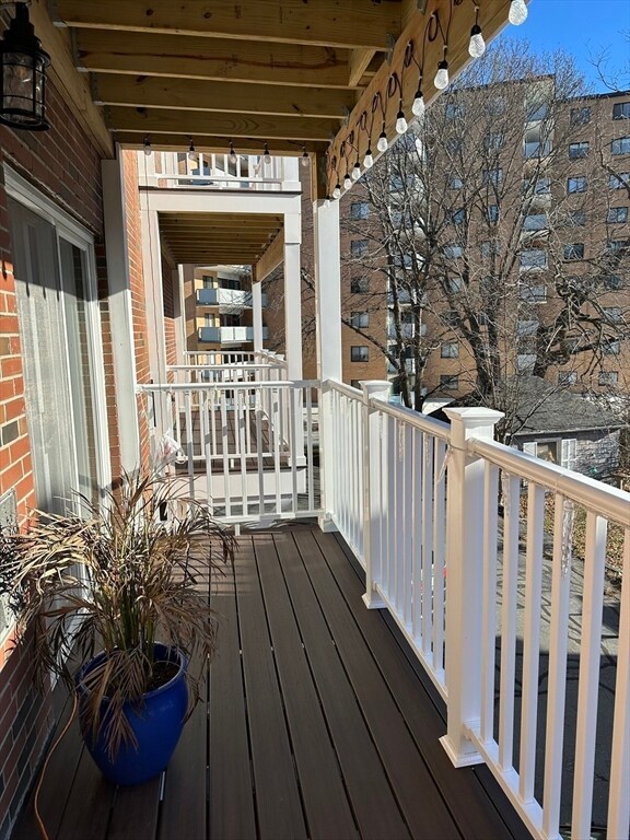 114 Nahant St unit 14, Lynn, MA 01902 - photo 4