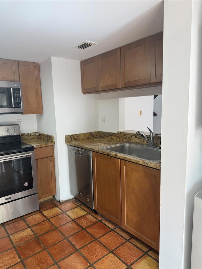 6860 SW 45th Ln unit 4, Miami, FL 33155 - photo 4