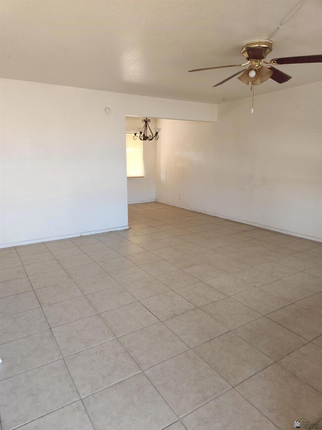 927 E La Mesa St, Yuma, AZ 85365 - photo 4