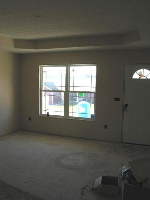 2008 Chris Dr, Lawrenceburg, KY 40342 - photo 3