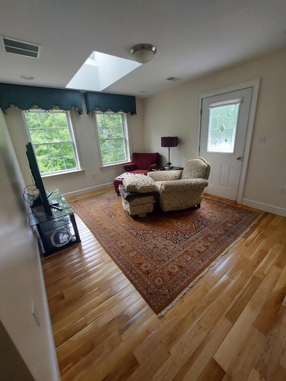 1 Chestnut St unit 1, Dover, MA 02030 - photo 4