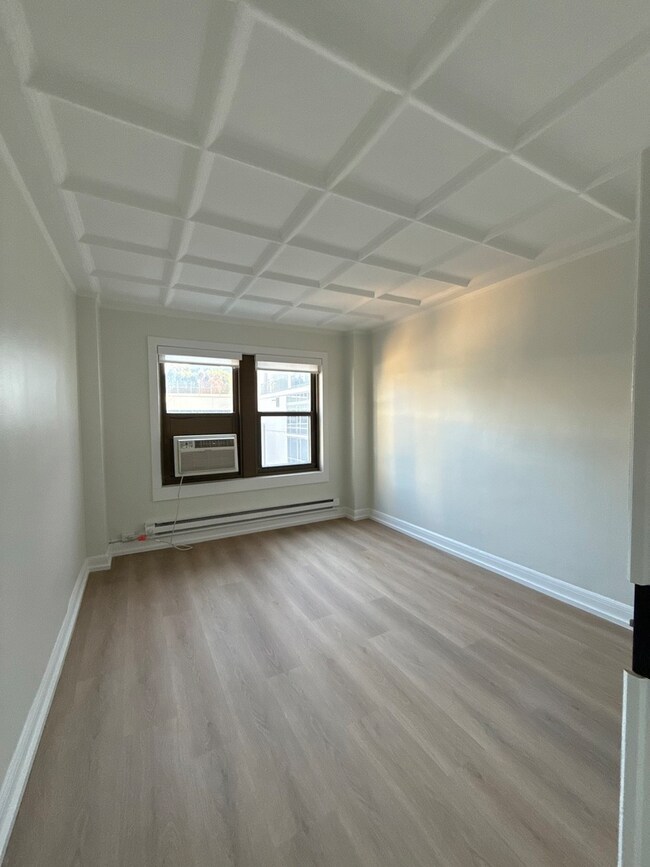 1211 N Lasalle St unit 901, Chicago, IL 60610 - photo 5