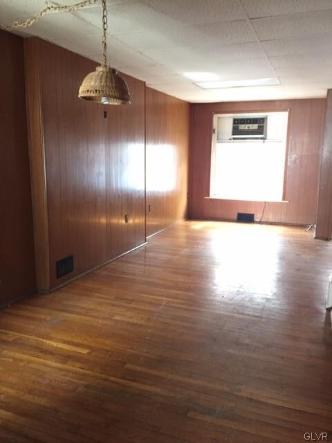 1303 W Wayne St, Allentown, PA 18102 - photo 5