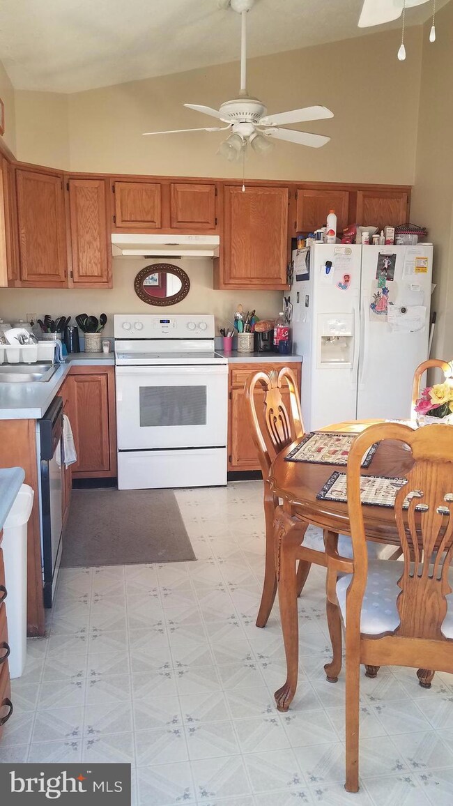 1333 Monroe Ave, Front Royal, VA 22630 - photo 4