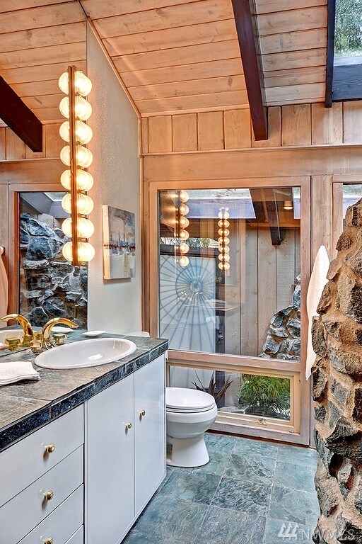 6670 NE Bayview Blvd, Bainbridge Island, WA 98110 - photo 4