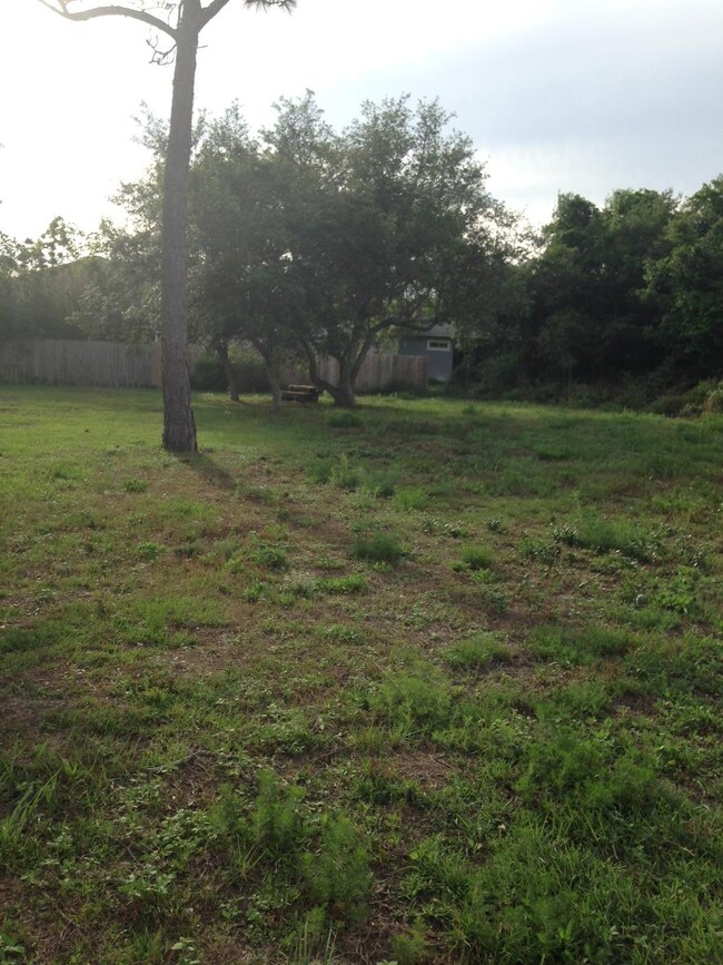 1864 Granada St unit Lots 7 & 9 BLK 20, Navarre, FL 32566 - photo 3