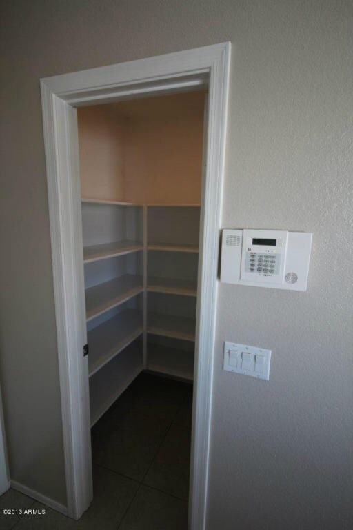 KITCHEN PANTRY
