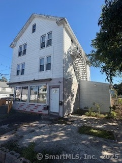 143 Divinity St, Bristol, CT 06010 - photo 2