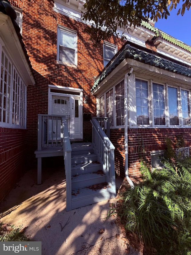 824 E 33rd St, Baltimore, MD 21218 - photo 4