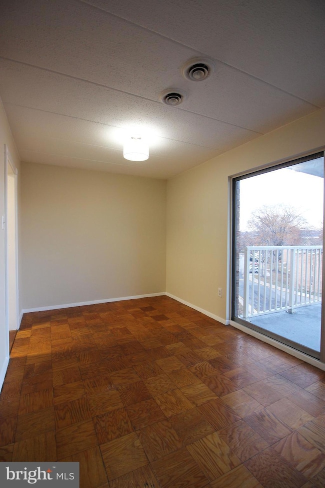 2632 Wagon Dr unit 1C, Alexandria, VA 22303 - photo 7