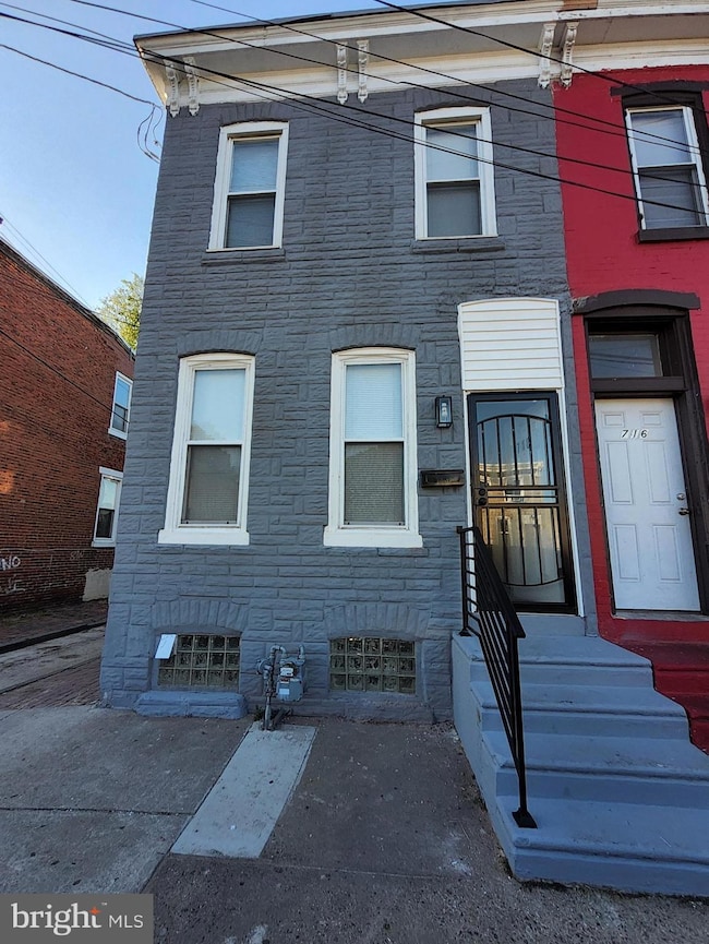 718 Spruce St, Camden, NJ 08103 - photo 2