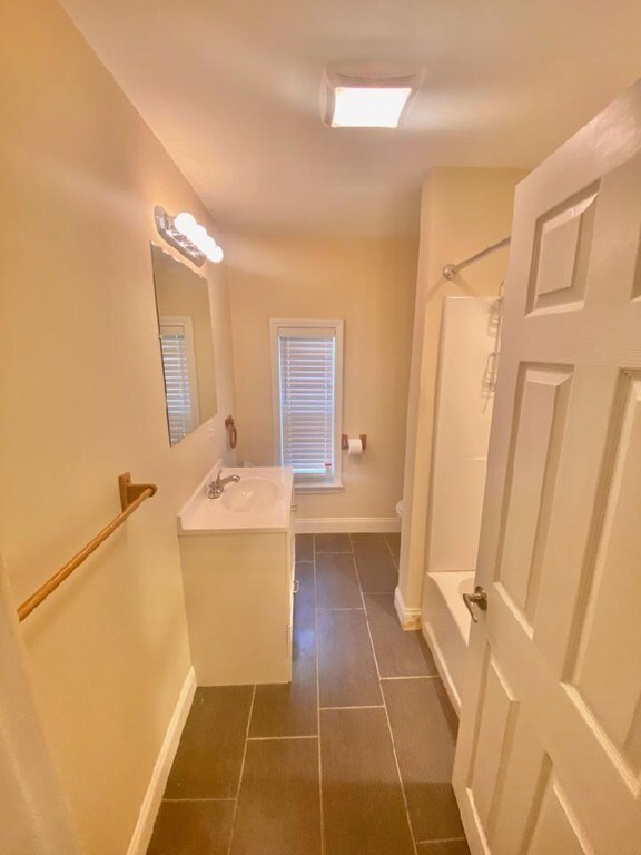 15 Chestnut St unit 15, Woburn, MA 01801 - photo 5