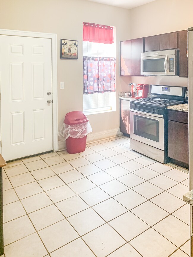 4822 S Union Ave, Chicago, IL 60609 - photo 4