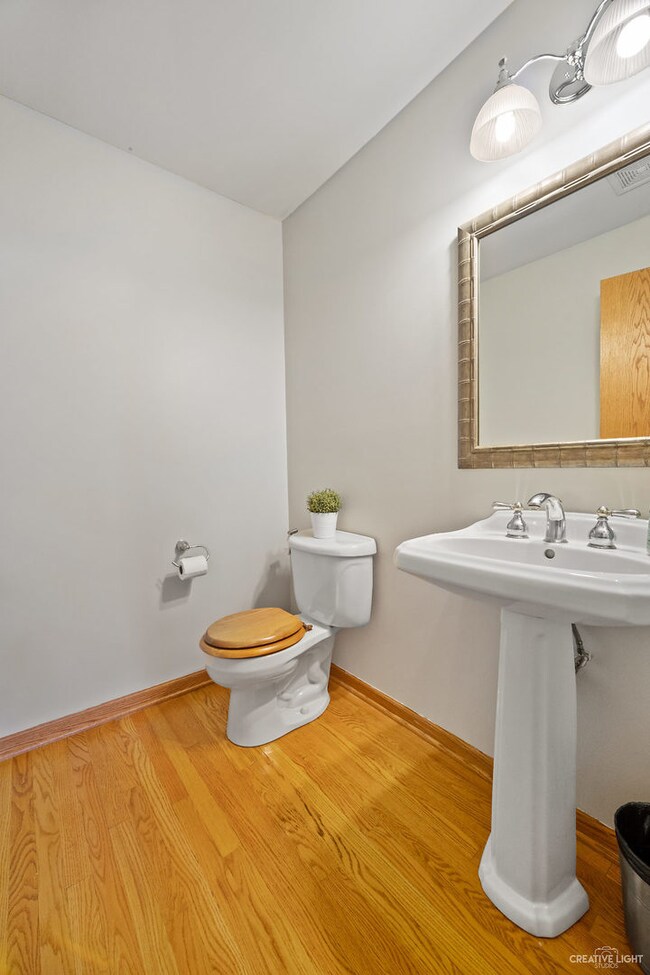 1/2 Bath