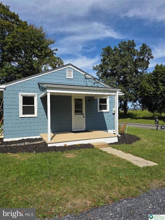 3074 Mauch Chunk Rd, Allentown, PA 18104 - photo 2