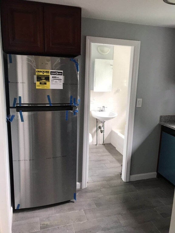 68 Beach St unit 4, Quincy, MA 02170 - photo 2