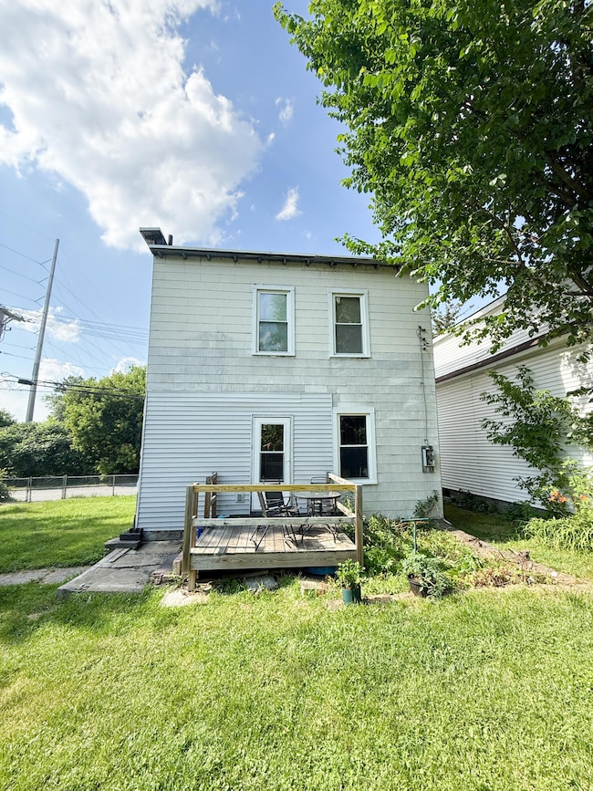 7 Saranac St, Plattsburgh, NY 12901 - photo 3