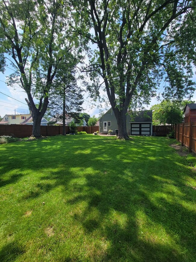 8 S Acres Rd, Plattsburgh, NY 12901 - photo 5