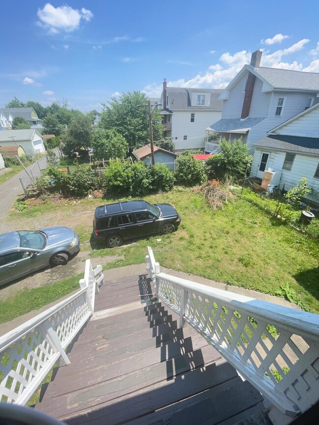 16 Laurel St, Wilkes Barre, PA 18702 - photo 4