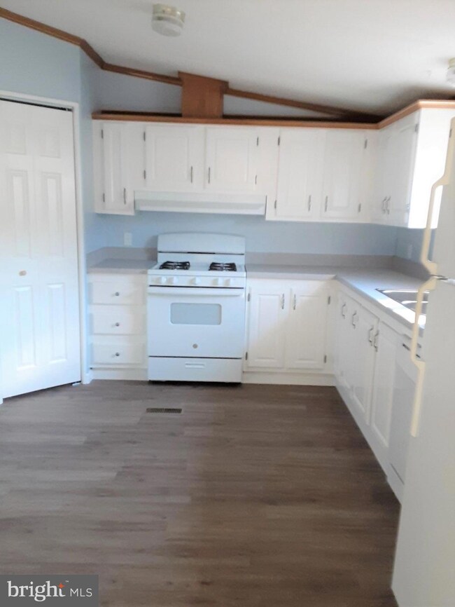 3518 Derose St, Browns Mills, NJ 08015 - photo 3