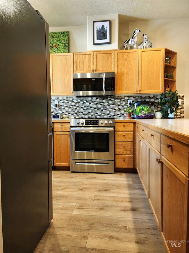 3287 N Aster Ave, Boise, ID 83704 - photo 5