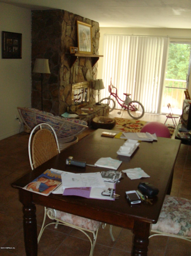 1649 El Prado Rd unit 107, Jacksonville, FL 32216 - photo 6