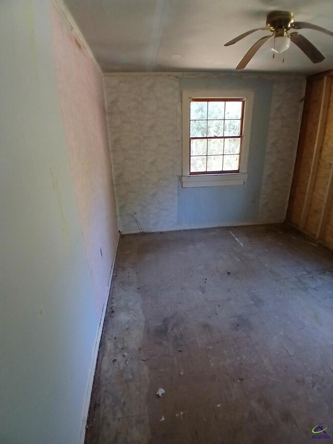 3874 Saint Charles Place, Macon, GA 31206 - photo 6