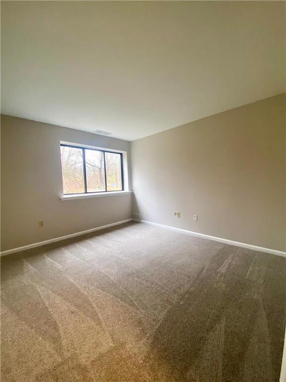 1547 Creekside Rd unit B41, Whitehall, PA 18052 - photo 7