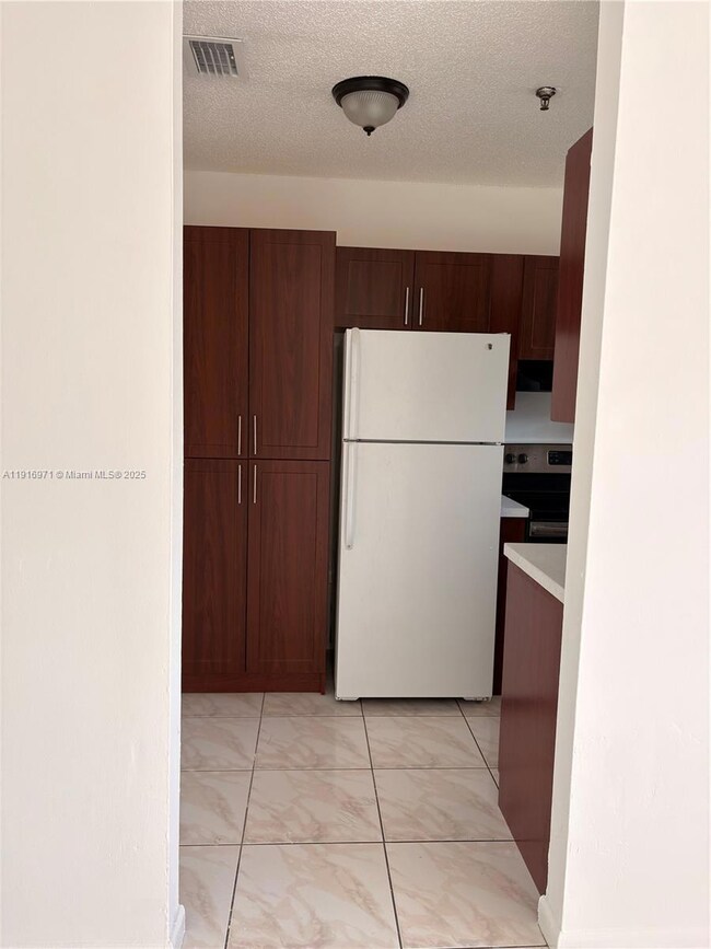 10805 SW 86th St unit 15, Miami, FL 33173 - photo 4