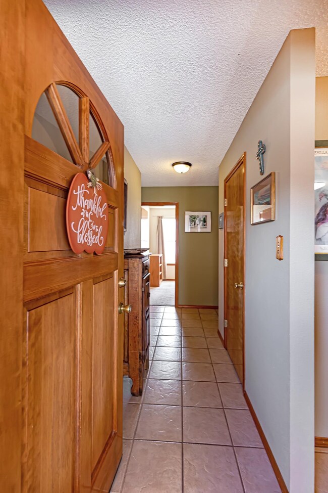 2351 Nevada Dr, Alamogordo, NM 88310 - photo 5