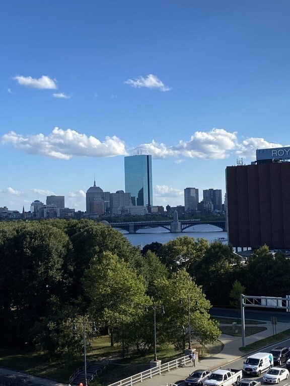 Thomas Graves Landing unit 710, Cambridge, MA 02141 - photo 4