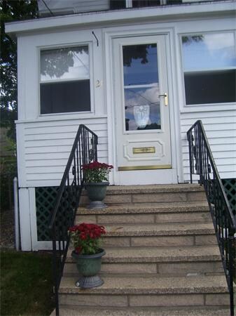 21 Bow St, Salem, MA 01970 - photo 3