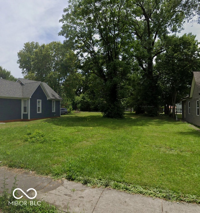 933 W Roache St, Indianapolis, IN 46208 - photo 2