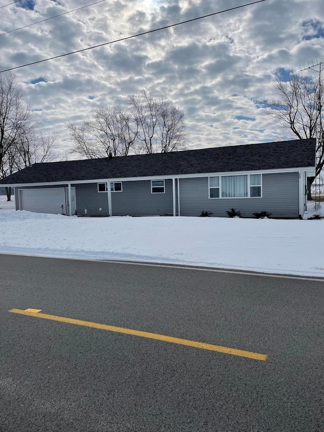 15800 Botkins Rd exterior