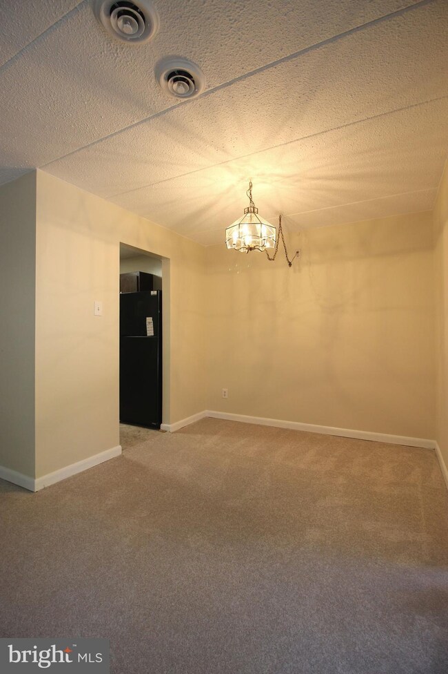 2632 Fort Farnsworth Rd unit 1B, Alexandria, VA 22303 - photo 7