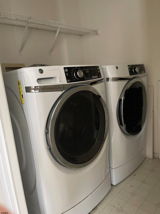 2708 Grange Ct unit 2708, Mays Landing, NJ 08330 - photo 7