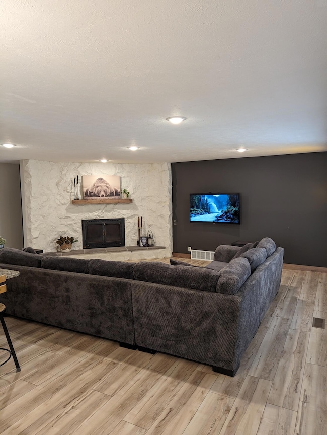 PXL_20240611_160230986.MP