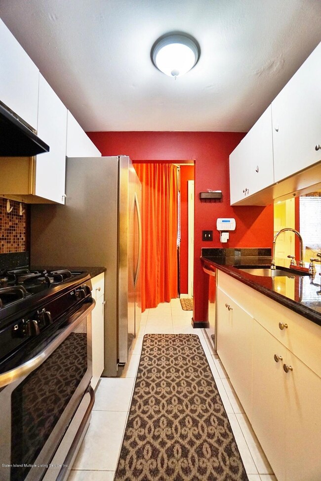 360 Barlow Ave unit 17, Staten Island, NY 10308 - photo 7