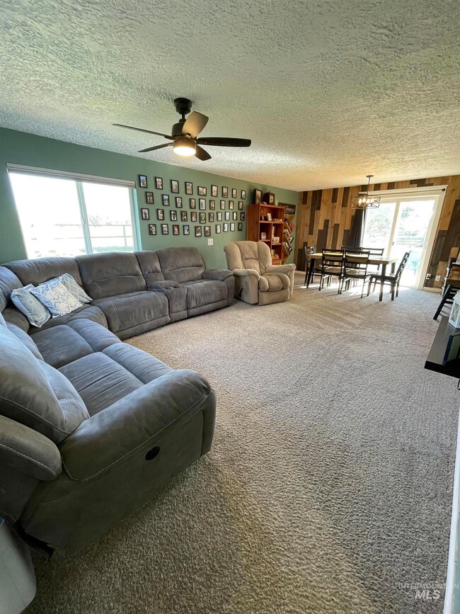 1525 Pioneer Rd, Weiser, ID 83672 - photo 3