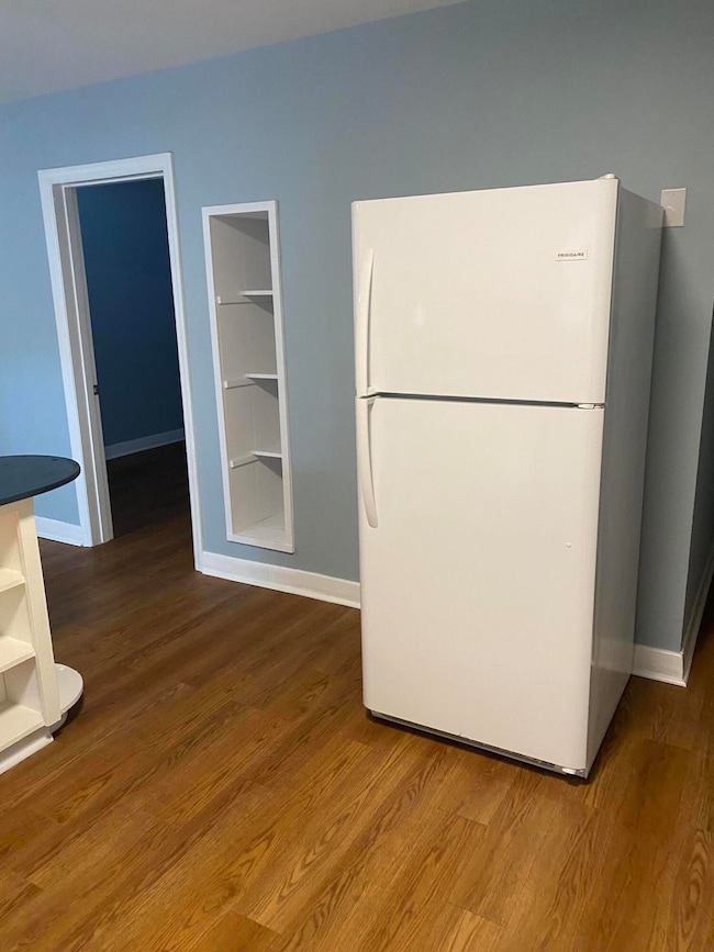 4520 Holmes Ave unit B, North Charleston, SC 29405 - photo 5