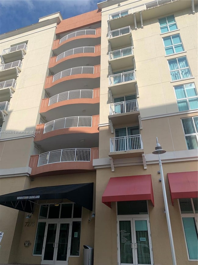 7275 SW 90th St unit C514, Miami, FL 33156 - photo 2